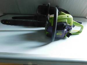 18 Poulan chain saw w case