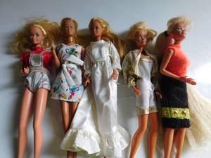 5-1966 Barbies