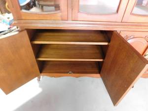 2pc Hutch