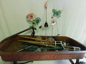 Greyhound wagon w decorative garden stakes and torches &amp garden solar lights