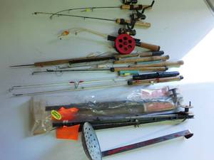 Ice fishing rods, reels, ice sticks & 2 tip ups