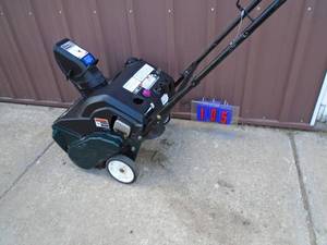 Yard Machine 2 cycle 3.5 hp 21 snow thrower. Tested & works. As shown.
