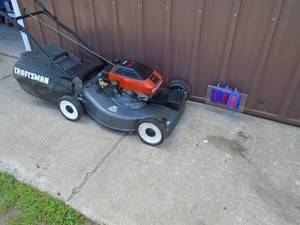 Craftsman 5.5 hp self propelled mower with bag. Tested & works. As shown.