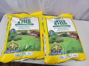 2 New 39 lb bags of Weed and Feed Lawn Care