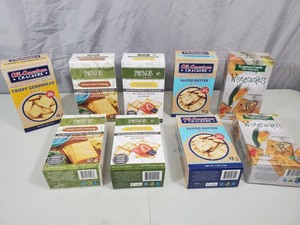 9 New Boxes of Crackers