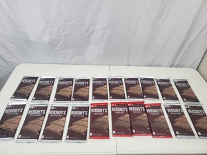 20 New XL Hersheys Chocolate Bars