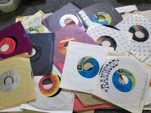 5045 records all with covers...