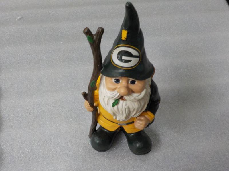 Green Bay Packers Gnome 9' tall, AS33 Food Items, Small Housewares, New  Rugs, Furniture/Kitchen, Outdoor/Patio, Clothing, Health and Beauty