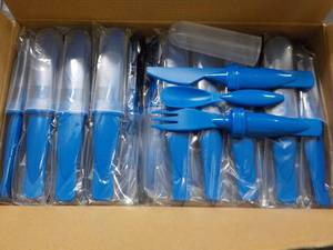 lot 92 image: Case of 50 Royal Blue Plastic Cutle...