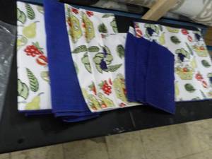 lot 115 image: 10 pc Gift Kitchen Set...