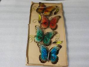 lot 134 image: Metal Butterfly Wall Accent 10 x 19...