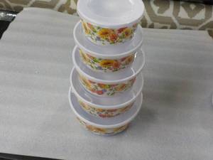 lot 148 image: 10 pc Floral Melamine Bowl Set...