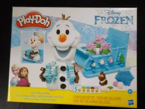 lot 184 image: Play Doh Disney Frozen Olafs Sleig...