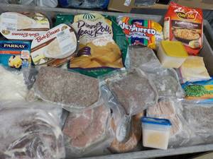 lot 226 image: large Amount of Frozen Food...