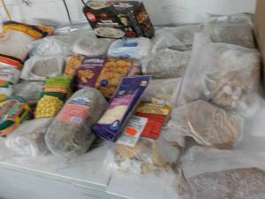 lot 230 image: large Amount of Frozen Food...