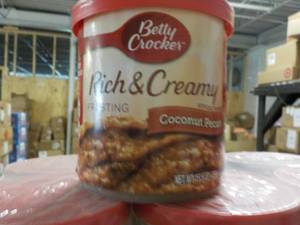 lot 259 image: 2 - 8 Packs Betty Crocker Coconut P...