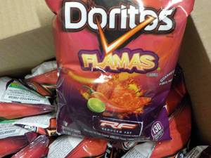 lot 346 image: Case of Doritos Flamas Tortilla Chi...