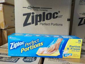 lot 363 image: Case of 12 Boxes Ziploc Perfect Por...