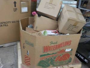 lot 395 image: Pallet of Overstock and Unclaimed...
