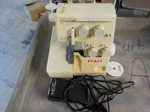 lot 8 image: Pfaff machine and Foot Pedal- untes...