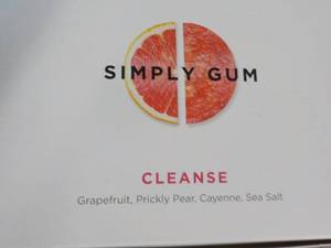 lot 12 image: Box of 12 - 15 pc Simply Gum Cleans...