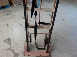 lot 53 image: Appliance Mover...