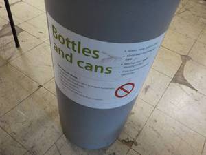 lot 88 image: Bottles and Cans Recycling Bin...