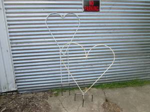 (RMBC) 2 Steel Heart Yard Stake Pla...