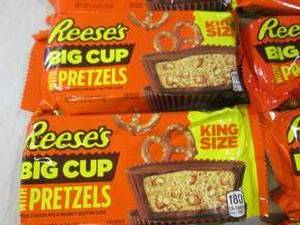 (B-1) 12 Reeses King Size Big Cup w...