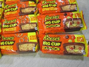 (B-1) 12 Reeses King Size Big Cups ...