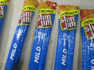 (B-1) 8 Twin Packs Slim Jim Mild Sm...
