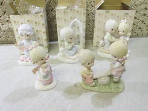 (BS) 5 Assorted Precious Moments Fi...
