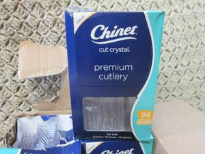 (CSB) 4 Boxes 96 Count Plastic Cutl...