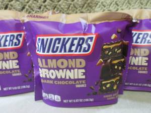 (B-3) 4 Bags Snickers Almond Browni...