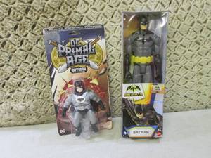 (CSB) 2 Batman Action Figures in Pa...