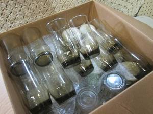 (RM5) Box Full of Assorted Glasses ...