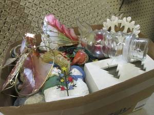 (RM4) Box Full of Assorted Christma...