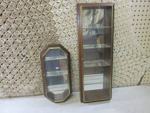 (RM2) 2 Wall Hanging Display Shelve...