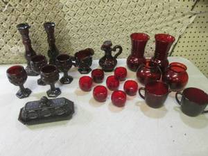 (RM1) Assorted Red Glass...