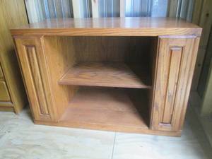 (SHD) TV Stand 41 W x 28 H x 20 ...