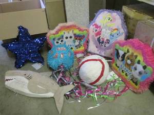 (EW5) Lot of 7 Assorted Pinatas...
