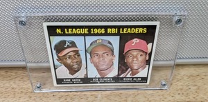 1967 Topps Hank Aaron Atlanta Braves Bob Clemente Pittsburgh Pirates Richie Allen Philadelphia Phillies Baseball Card HOF MLB #242 X
