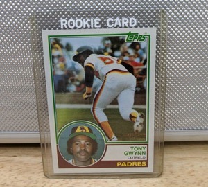 1983 Topps Tony Gwynn Rookie Baseball Card San Diego Padres HOF MLB #482 X