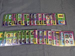 Collection of (30) 1975 Topps Baseball Cards Mays Berra Clemente Banks Maris Koufax Bench Robinson MLB HOF X
