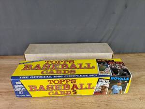 MLB Baseball Cards 1986, 1987 Topps Complete Set X