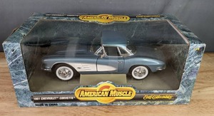 American Muscle 1961 Chevrolet Corvette 118 Scale Die Cast Metal Highly Detailed Model X