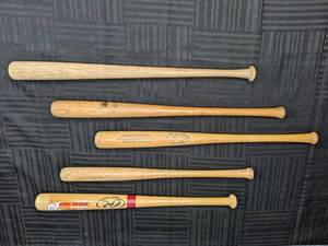 (5) MLB Mini Baseball Bats 16-18  X