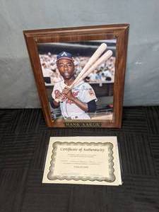 Hank Aaron Autographed 8 x 10 Plaque MLB Baseball HOF COA  X