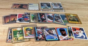 Set of Kirby Puckett Baseball Cards MLB  X