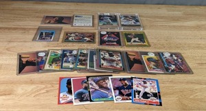 Set of Kirby Puckett Baseball Cards MLB  X